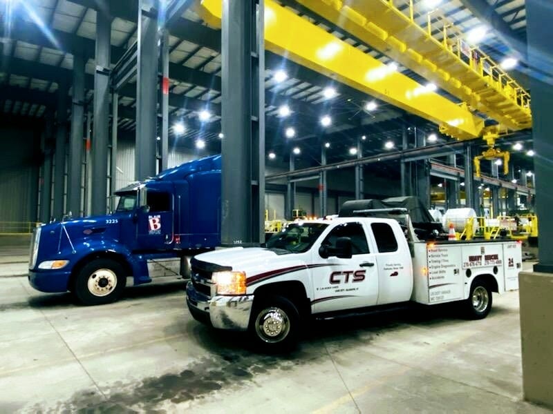 mobile truck repair, glasgow, ky, truck roadside service, CTS Towing & Recovery