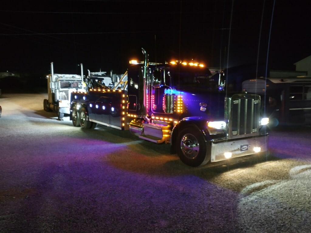 heavy duty towing, semi tow truck, 70 ton rotator recovery, CTS Towing & Recovery, glasgow, ky